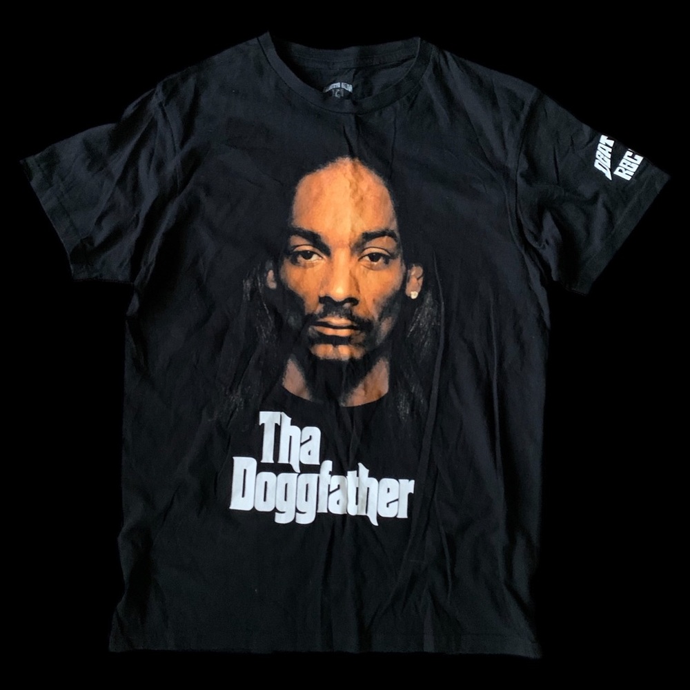 Snoop Dogg Black Graphic Tee with Portrait and 'Tha Doggfather' Print